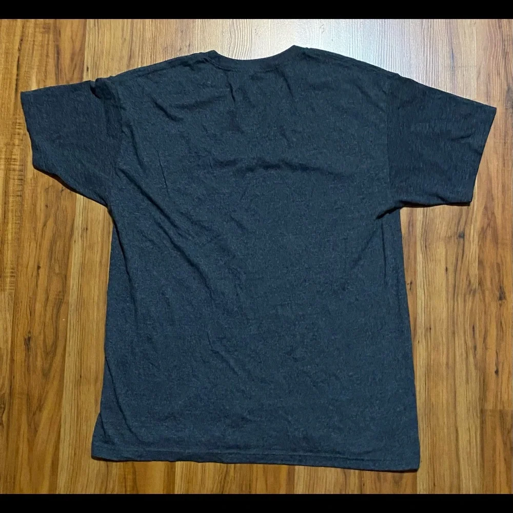Walnut & 39th Men’s Short Sleeve Graphic T-shirt Size Medium - Picture 2 of 8